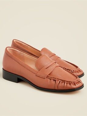 Sold out J Crew Maison ruched loafers in leather size 8 New